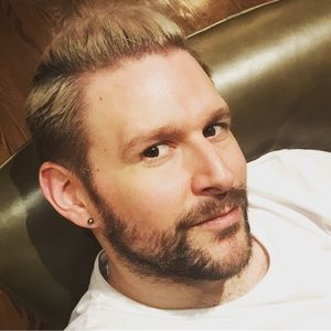 Meet your Posher, Jonathan